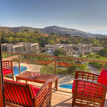 Geris Sleeps 6 With Pool And Air Con * Giris